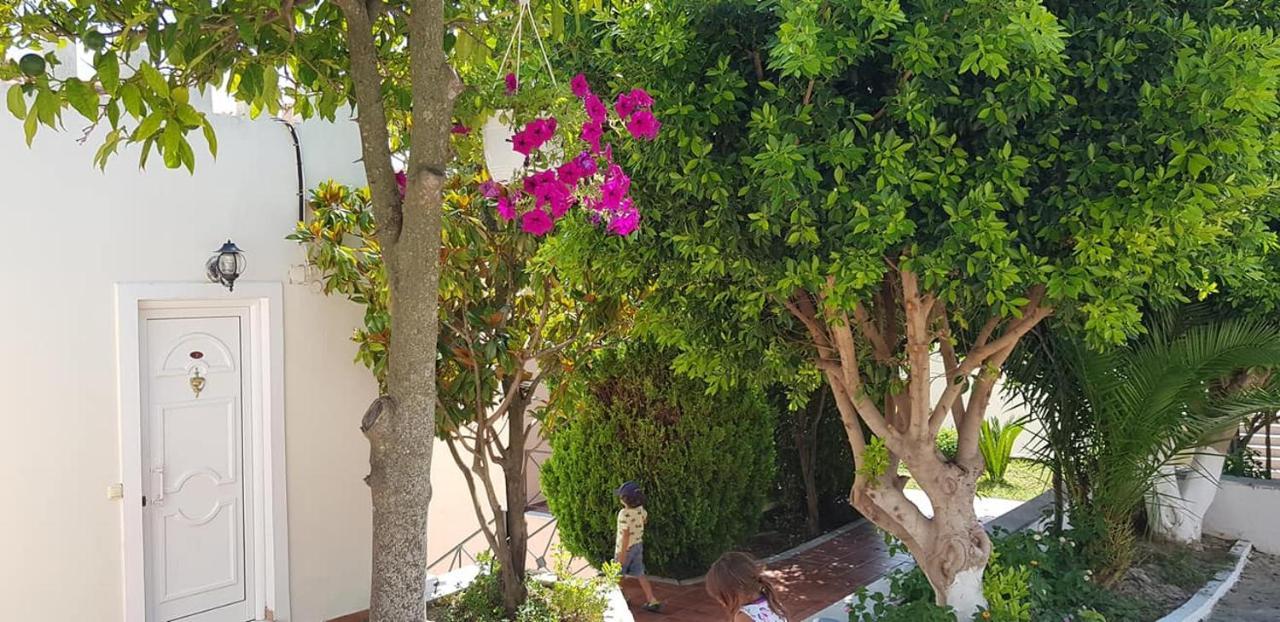 Diogenis Parga Studios Exterior photo